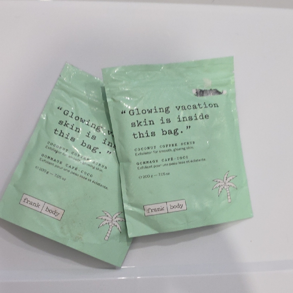 Frank Body Coconut Coffee Scrub - Mint Green